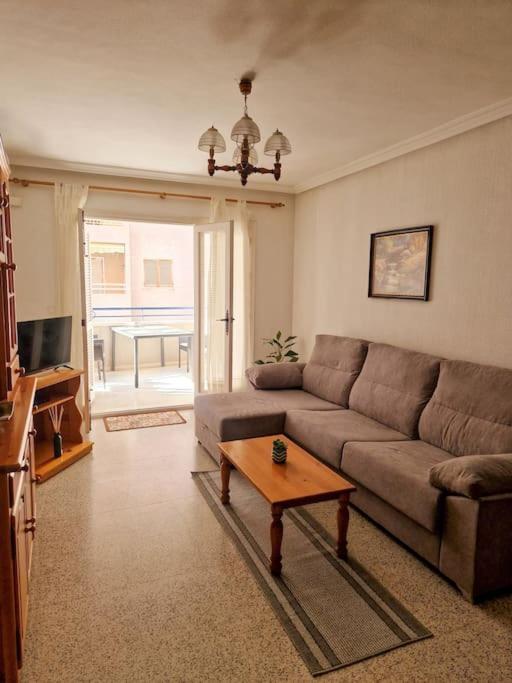 Spanish Style Apartment Near The Beach Torrevieja Exterior photo